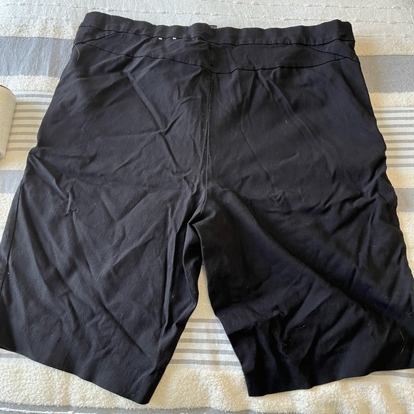 Addition Elle - GUC - Alexa Bermuda Short - Size 22 - Picture 2 of 3